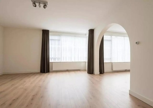 Foto 2: Amsterdam - Michelangelostraat - Foto 2