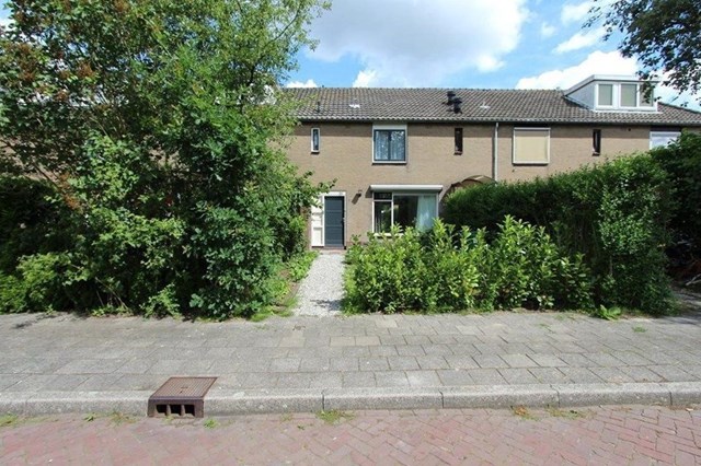 Foto 1: Amstelveen - Straat van Makassar - Foto 1