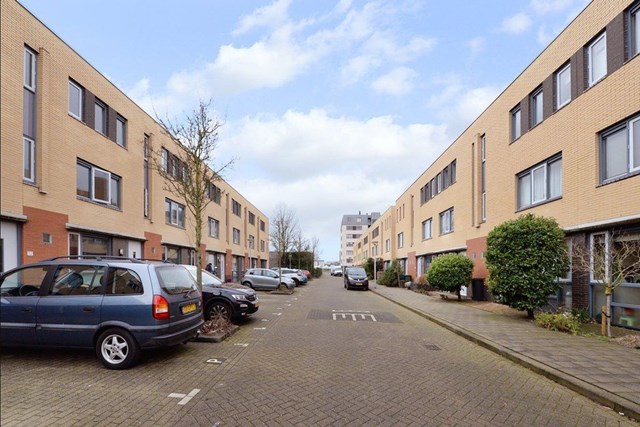 Foto 5: Delft - Laan van Braat - Foto 5