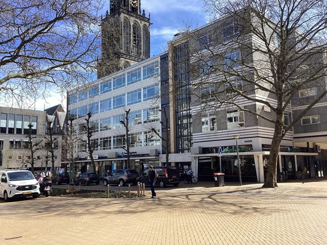Foto 1: Groningen - Kwinkenplein - Foto 1