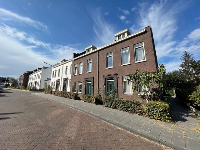 Foto 1: Oosterbeek - Cornelis Koningstraat - Foto 1