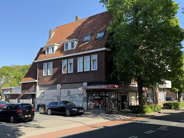 Foto 1: Venlo - Papegaaistraat - Foto 1