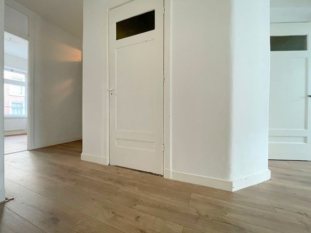 Foto 5: Amsterdam - Tweede Helmersstraat - Foto 5