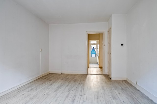 Foto 2: Amsterdam - Van Walbeeckstraat - Foto 2
