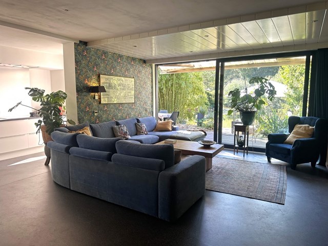 Foto 2: Capelle aan den IJssel - Max Havelaarburg - Foto 2