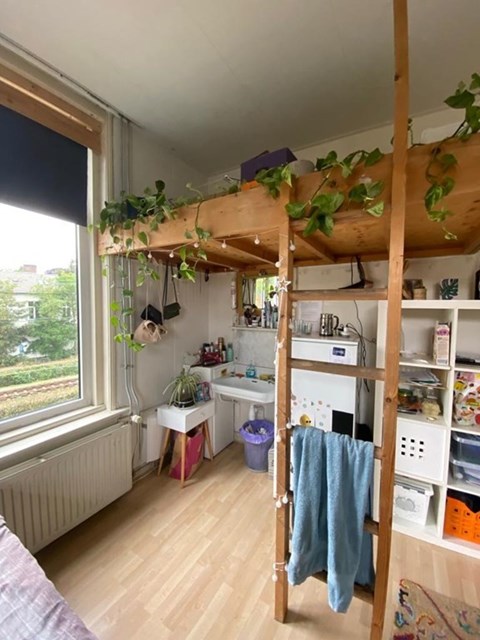 Foto 6: Velp (GE) - Zuider Parallelweg - Foto 6