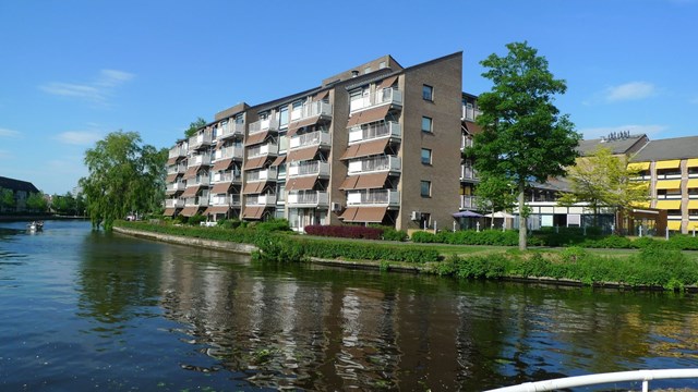 Foto 2: Leeuwarden - Eestraat - Foto 2