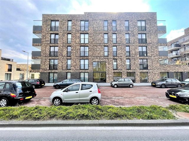 Foto 1: Amsterdam - Ijdoornlaan - Foto 1