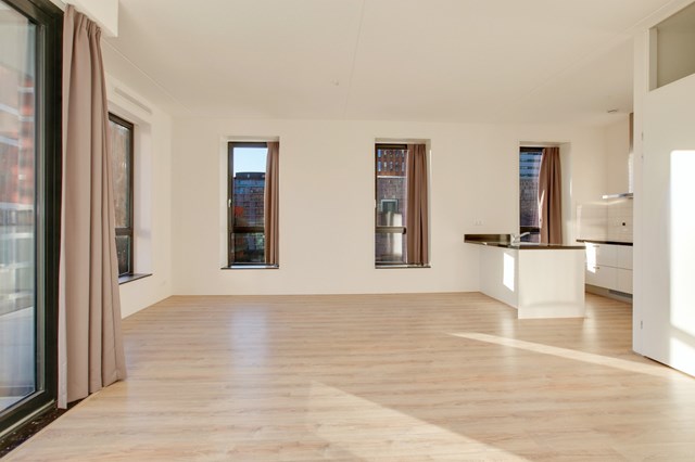 Foto 3: Amsterdam - Rosy Wertheimstraat - Foto 3