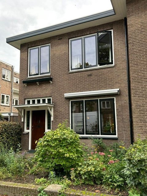 Foto 1: Eindhoven - Jan Luikenstraat - Foto 1