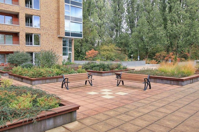 Foto 3: Amstelveen - Laan van de Helende Meesters - Foto 3