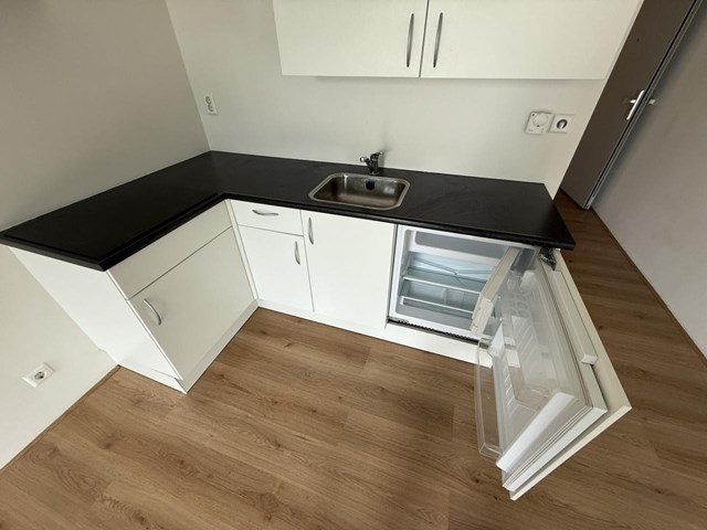 Foto 4: Amsterdam - Elizabeth Cady Stantonplein - Foto 4