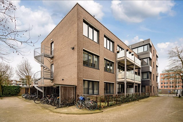 Foto 4: Breda - Nijverheidssingel - Foto 4