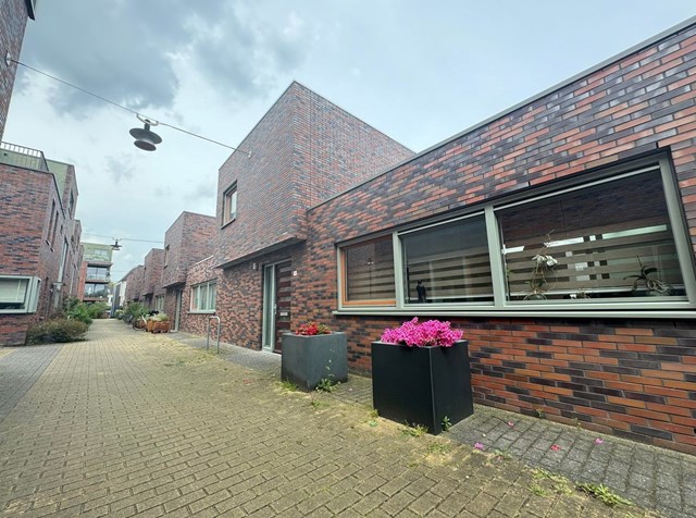 Foto 1: Utrecht - Mantelmeeuwhof - Foto 1