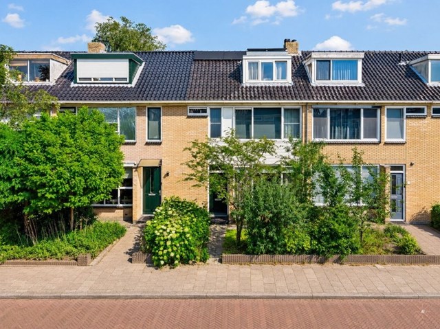 Foto 1: Castricum - Weberstraat - Foto 1