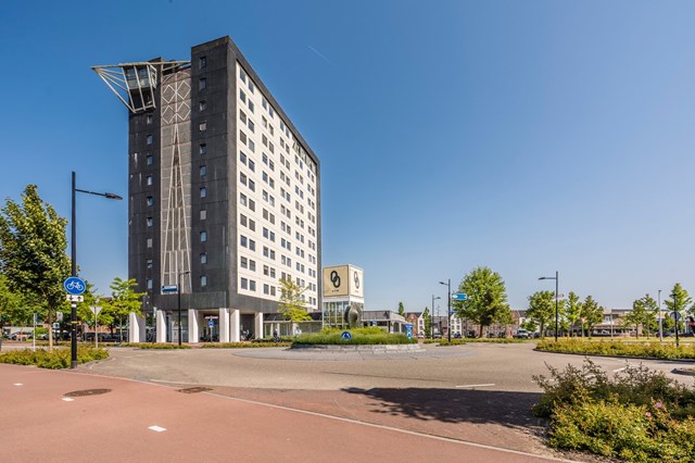 Foto 1: Assen - Abel Tasmanplein - Foto 1