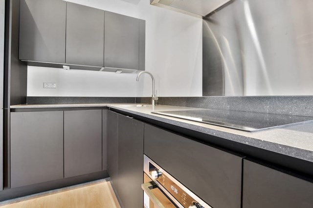 Foto 5: Amsterdam - Van Walbeeckstraat - Foto 5