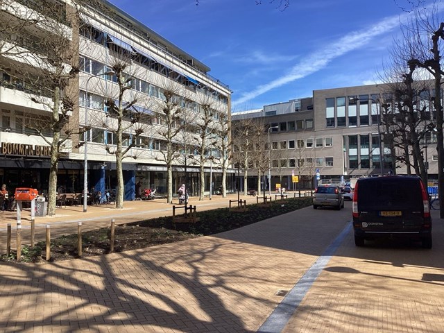 Foto 4: Groningen - Kwinkenplein - Foto 4