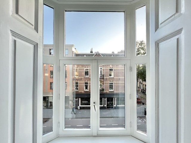 Foto 2: Amsterdam - Van Woustraat - Foto 2