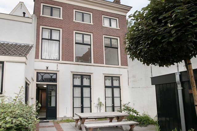 Foto 1: Leiden - Apothekersdijk - Foto 1
