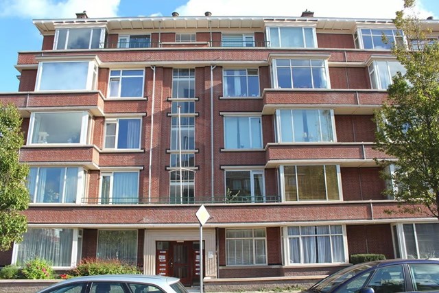 Foto 2: Den Haag - Laan van Meerdervoort - Foto 2