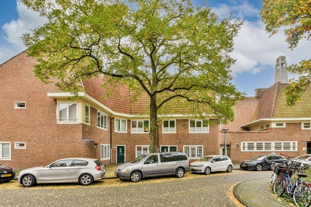 Foto 1: Amsterdam - Coöperatiehof - Foto 1