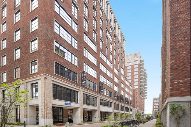 Foto 2: Rotterdam - Karl Weisbardstraat - Foto 2