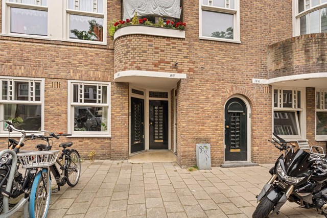 Foto 2: Amsterdam - Van Spilbergenstraat - Foto 2