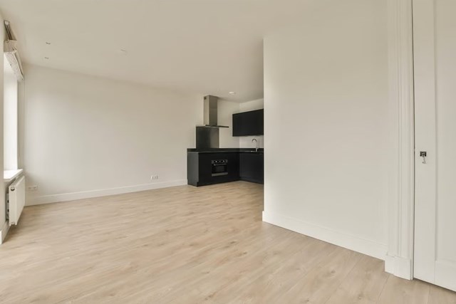 Foto 4: Amsterdam - Van Spilbergenstraat - Foto 4