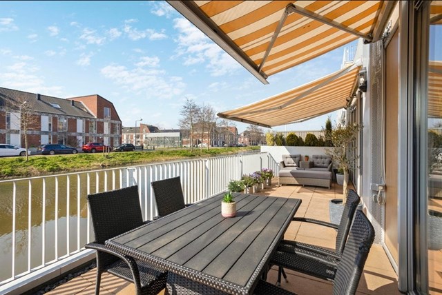 Foto 1: Den Haag - Van Baaklaan - Foto 1