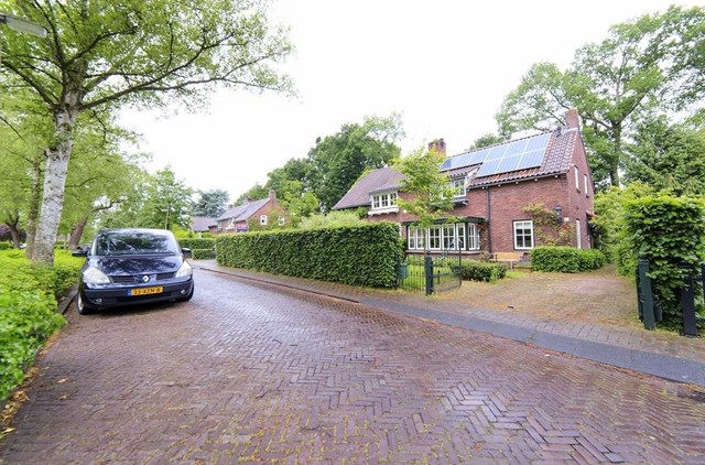 Foto 3: Laren (NH) - ruiterweg - Foto 3
