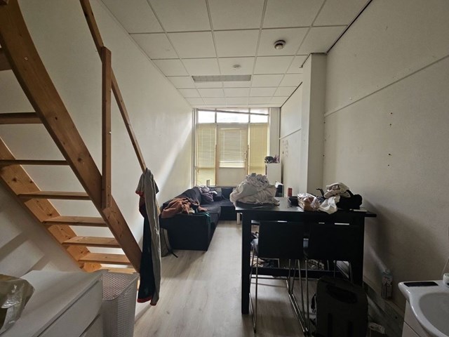 Foto 2: Groningen - Herebinnensingel - Foto 2