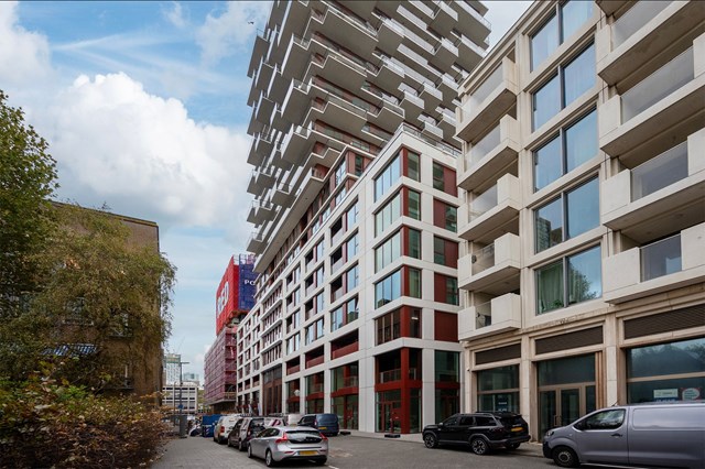 Foto 1: Rotterdam - Baan - Foto 1