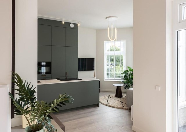 Foto 6: Voorburg - Laan van Nieuw Oosteinde - Foto 6