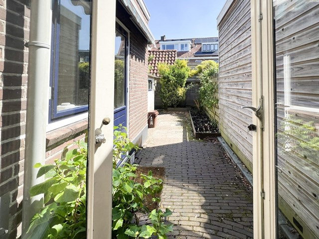 Foto 6: Utrecht - Van der Helststraat - Foto 6