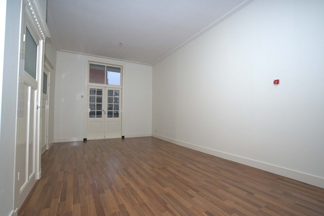 Foto 3: Delft - Molslaan - Foto 3