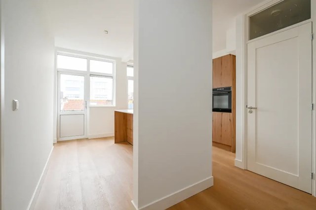 Foto 6: Den Haag - Westduinweg - Foto 6