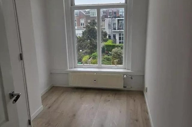 Foto 6: Den Haag - Balistraat - Foto 6
