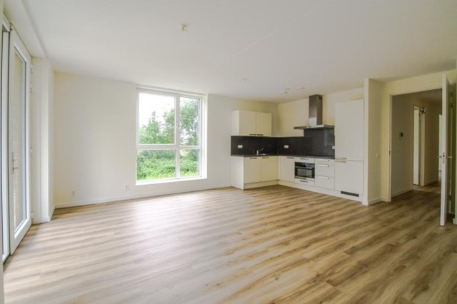 Foto 4: Spijkenisse - Nachtegaalstraat - Foto 4