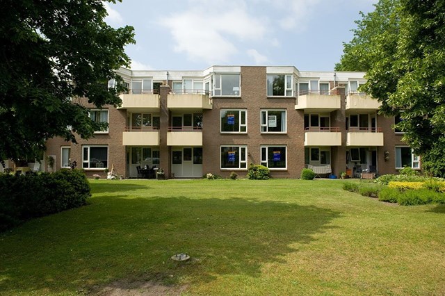 Foto 2: Enschede - Beethovenlaan - Foto 2