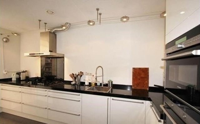 Foto 2: Amsterdam - Johan Hofmanstraat - Foto 2