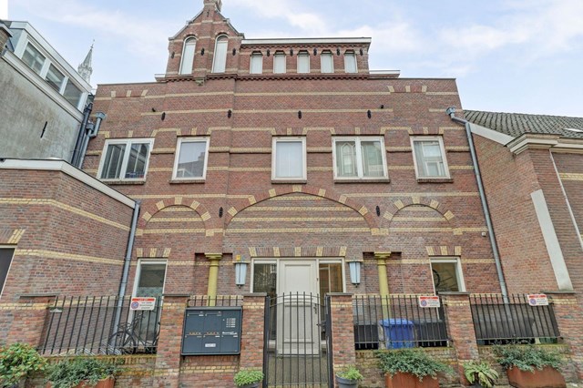 Foto 1: Delft - De Vlouw - Foto 1