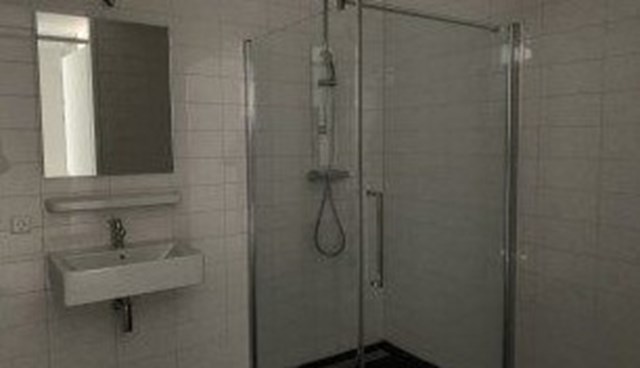 Foto 5: Amsterdam - Willem Parelstraat - Foto 5