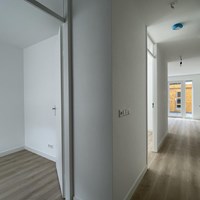 Almere, Erik Satiestraat, hoekwoning - foto 5