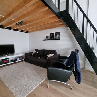 Breda, Adriaan van Bergenstraat, loft woning - foto 3
