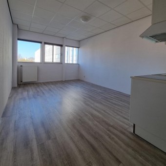 Almere, Spoordreef 40, zelfstandige studio - foto 2