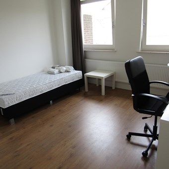 Eindhoven, Schubertlaan, studentenkamer - foto 2