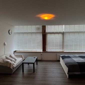 Hengelo (OV), B P Hofstedestraat, zelfstandige studio - foto 3