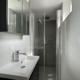 Almere, Erik Satiestraat, hoekwoning - foto 3