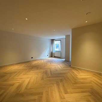 Eindhoven, Markt, portiekflat - foto 3